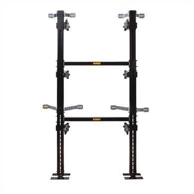 DeWalt modulært hyllesystem for varebil, perfekt for festivalorganisering.